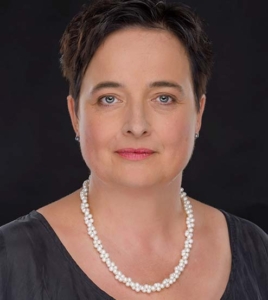 Annette B. Czernik
